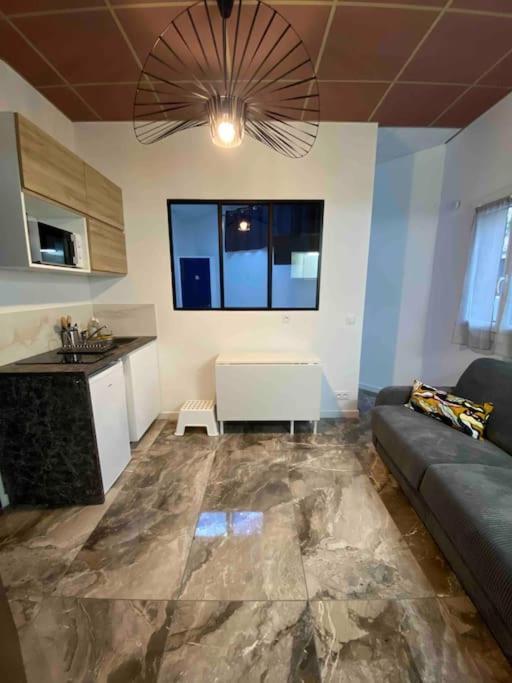 Apt Charmant, Proche Gare Et Centre Historique - Climatisation Et Wifi Montpellier Esterno foto